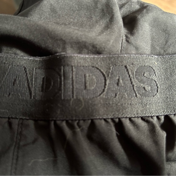 Black Adidas youth shorts with climalite - Picture 2 of 4